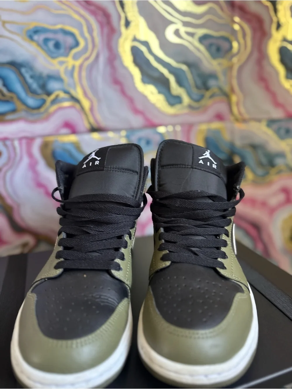 Jordan mid top